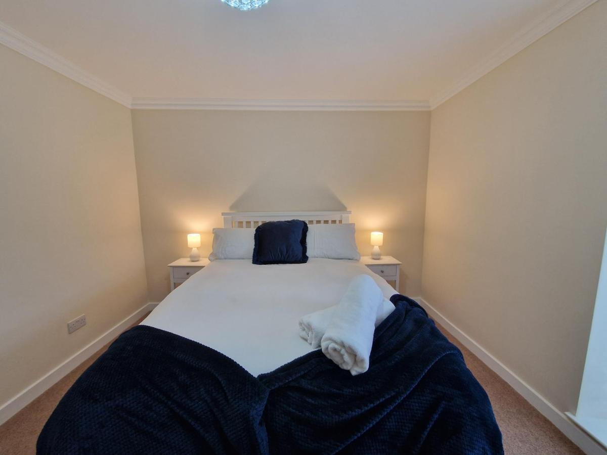 Lewis Gethin House, Newly Renovated Cottage Sleeps 9, Close To Bike Park Wales Мертир-Тидвилл Экстерьер фото